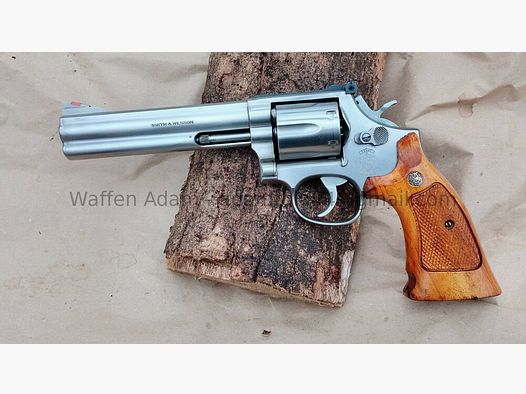 Smith & Wesson Modelo 686