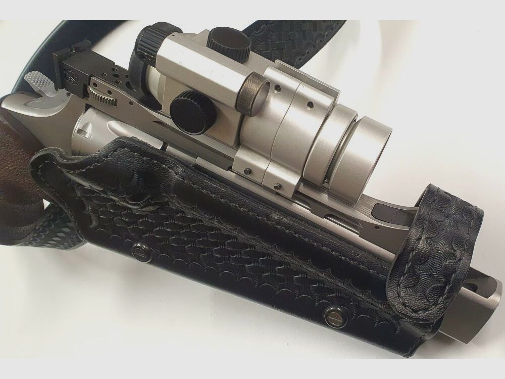Smith & Wesson 686-3 Merkle Tuning, y compris Aim Point