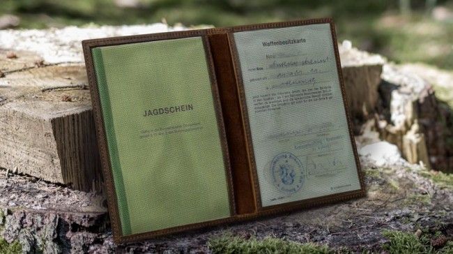 Waldkauz Jagdscheinetui aus Leder