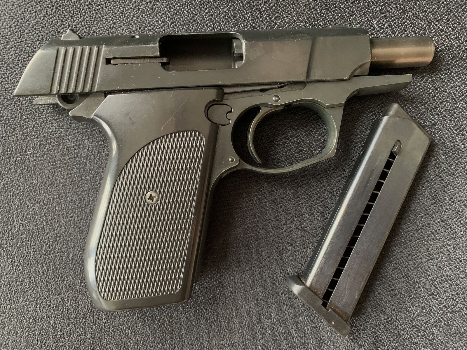 Röhm RG 88 PTB 670 9mm P.A.K.