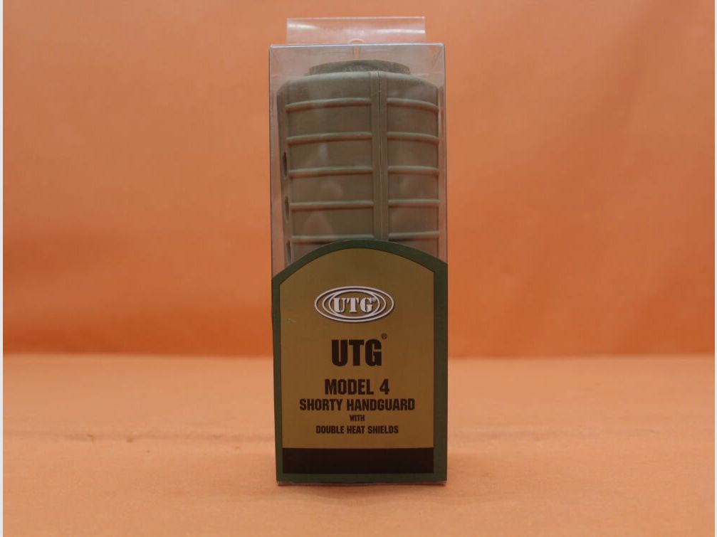 UTG - Leapers AR-15: Handguard M4/ Carbine-Length UTG with Heat Shield Polymer TAN (RB-TM4HGT) Handguard FDE/ DEB