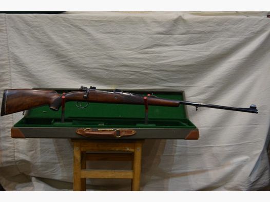 Rifle alemán de la marca Velser, cal. 375H&h