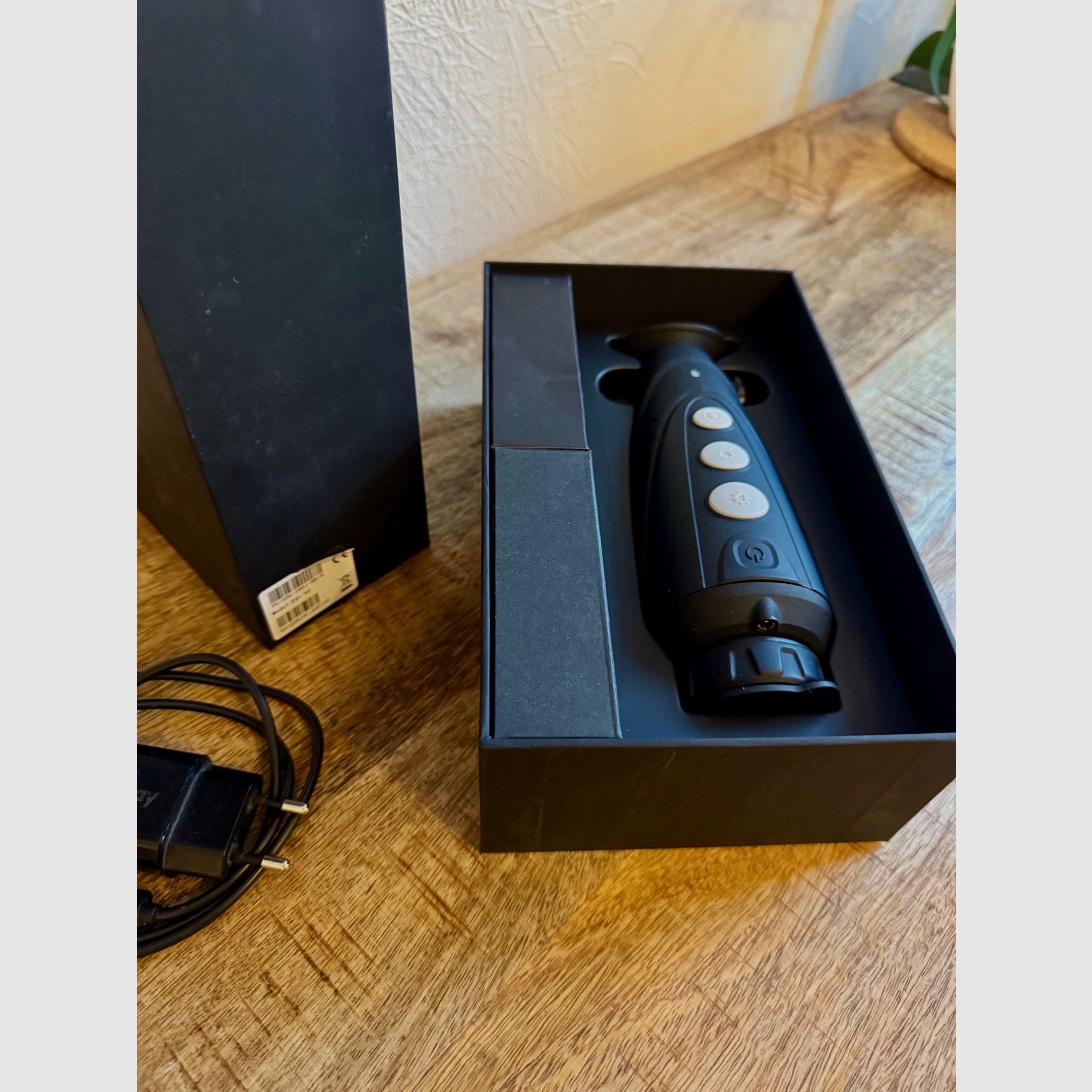 Xeye E6+ V2 / Keiler 36Pro, 640 sensor, new battery 12/25, original packaging