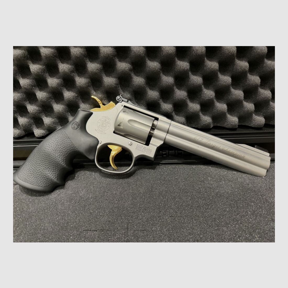 Smith & Wesson 617 Target Champion, Bild 2 von 7