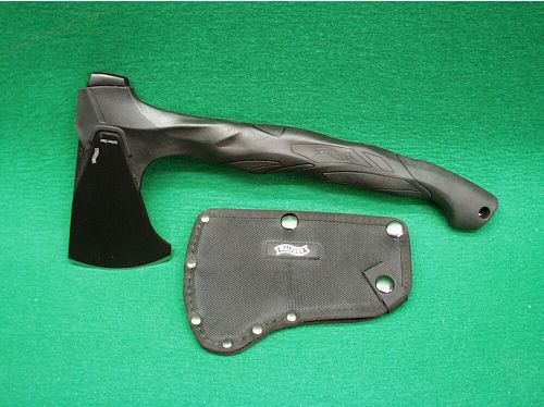 Walther Axe / Axe MFA I Carbon Steel, black