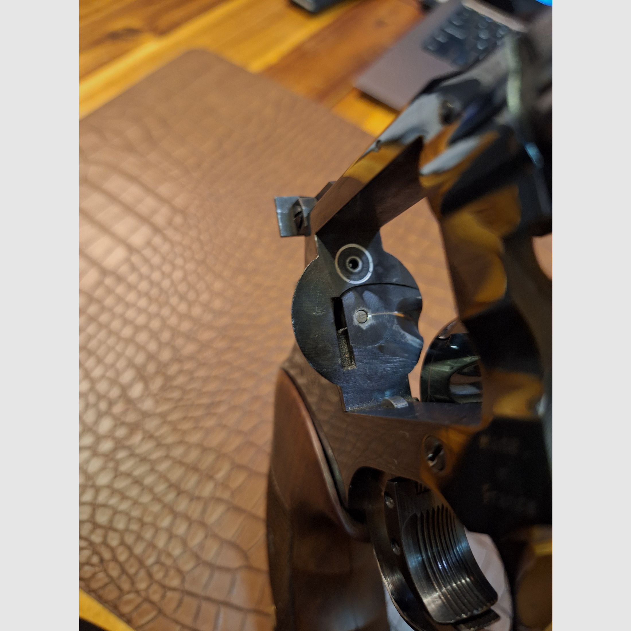 Manurhin MR 73 .32S&W Long 6 pulgadas