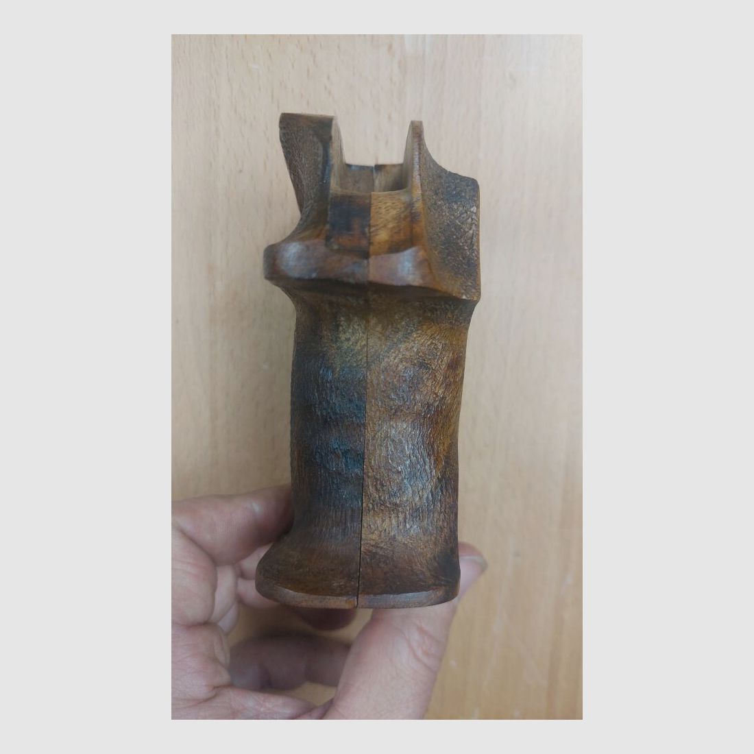 per Smith & Wesson K + L frame Square Butt