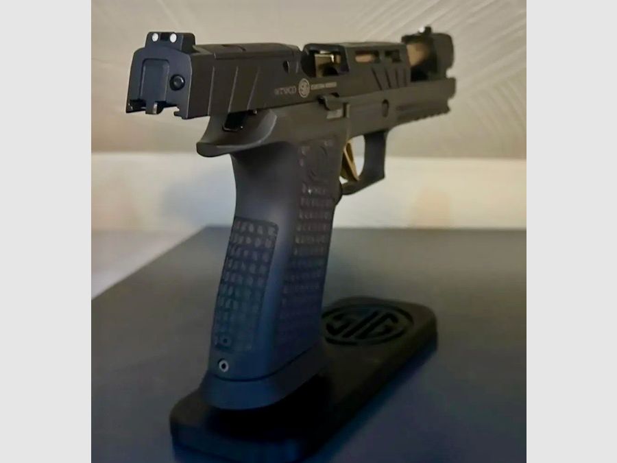 Sig Sauer P320 Spectre Comp Gold 9mm