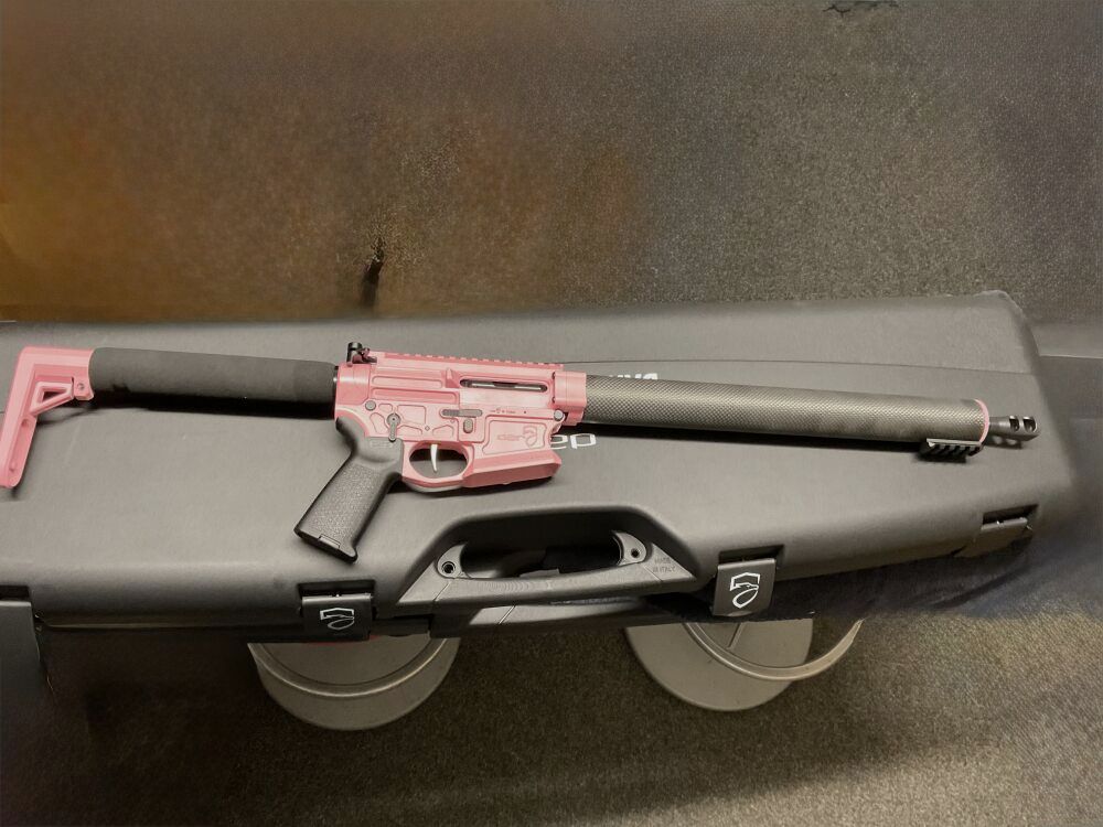 DAR 15 IPSC kaliber 223rem in roze !!!