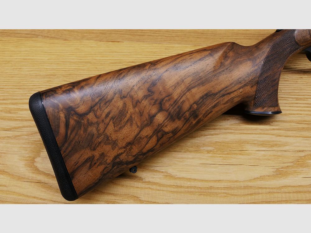 Blaser K95 Kipplaufbüchse / Black Edition / 6,5 Creedmoor / 52cm Lauf, lange Seitenplatten / HK 8 matt / Goldener Verschlussblock & Abzug / TRAUMWAFFE!