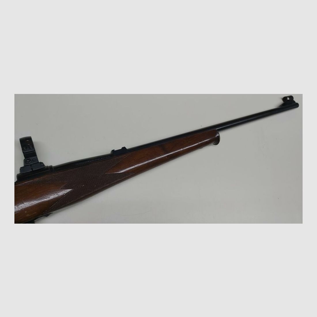 Corte de guerra - Stuttgart Krico