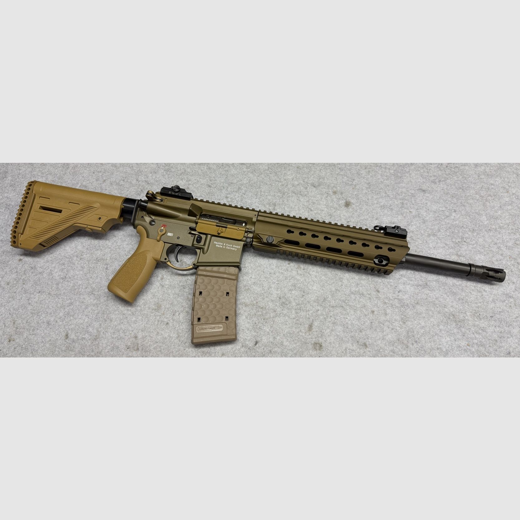 HECKLER & KOCH MR223 RAL8000 con canna da 14,5" calibro .223 Remington