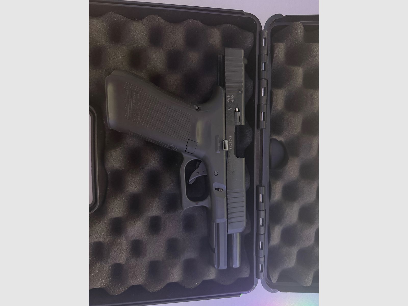 Glock 17 blank firing