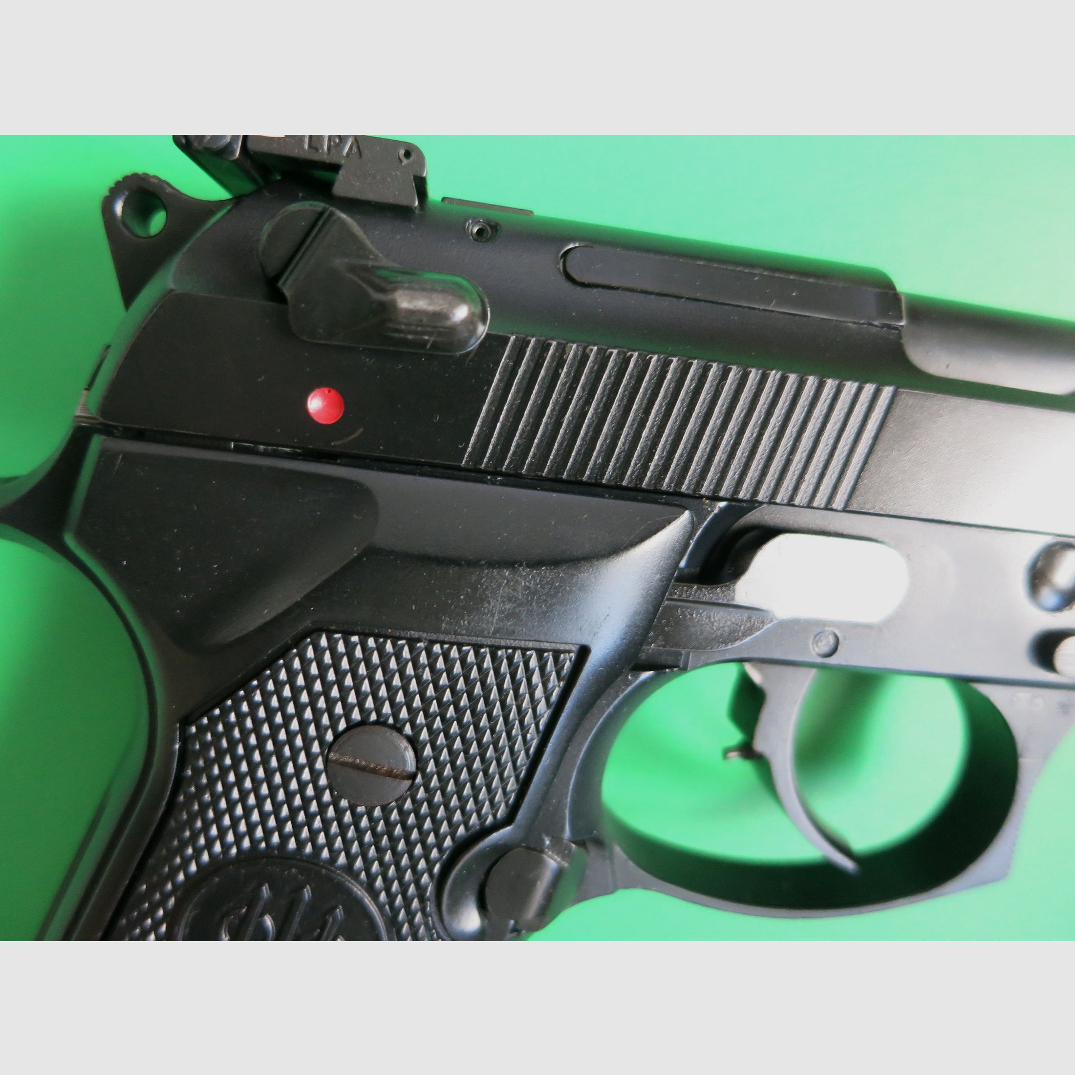 Pistola semiautomatica Beretta 92 FS (nera), 9 mm Luger, pistola delle forze armate statunitensi #29