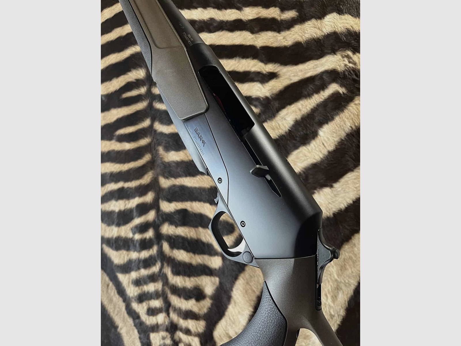 Carabina Browning Bar 4x Hunter Compo Brown Black sinistra cal.300WM ca. 61cm, immagine 3 di 9