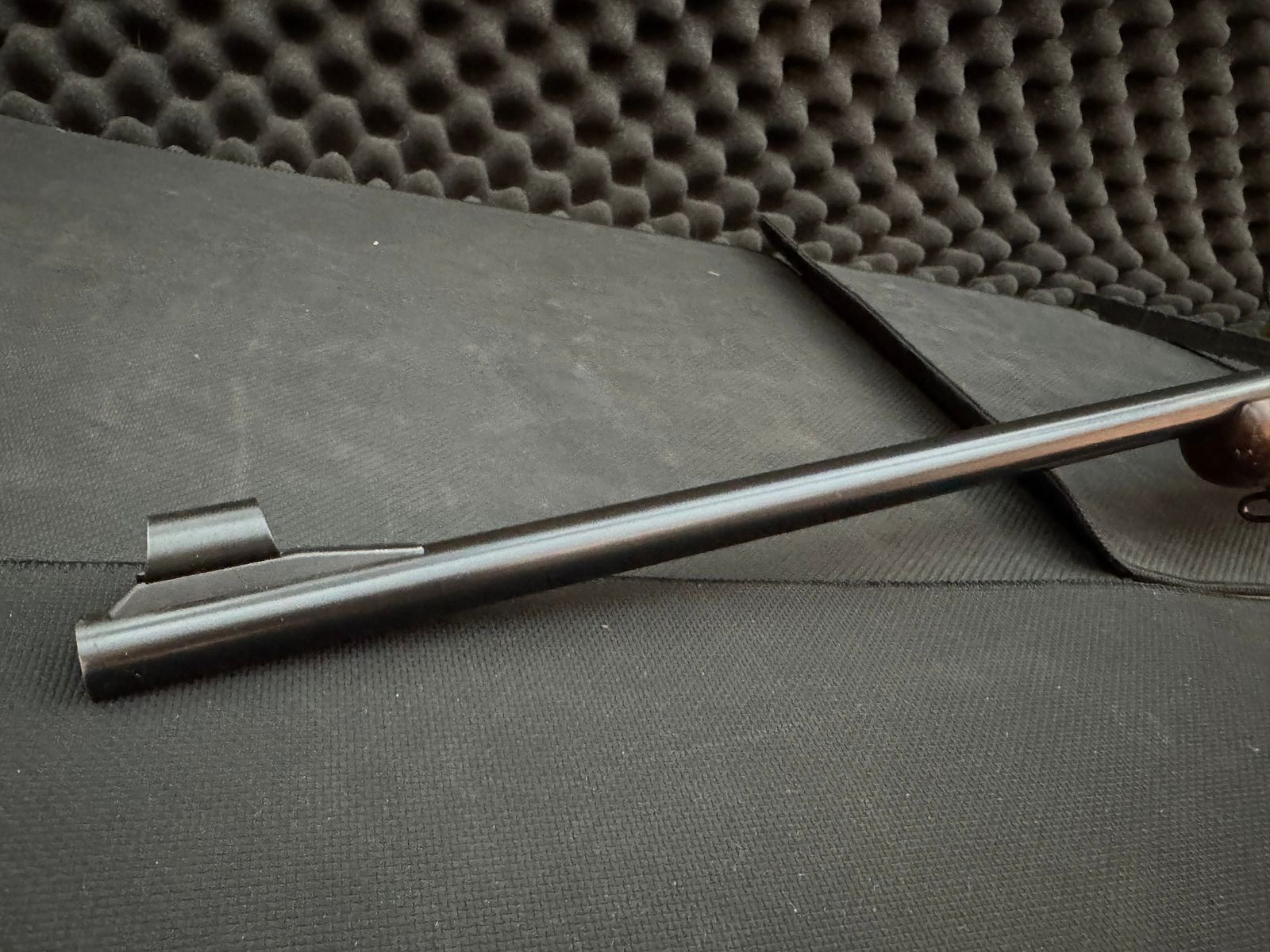 Anschütz Einzelladerbüchse .22lr mit Zielfernrohr 4x32