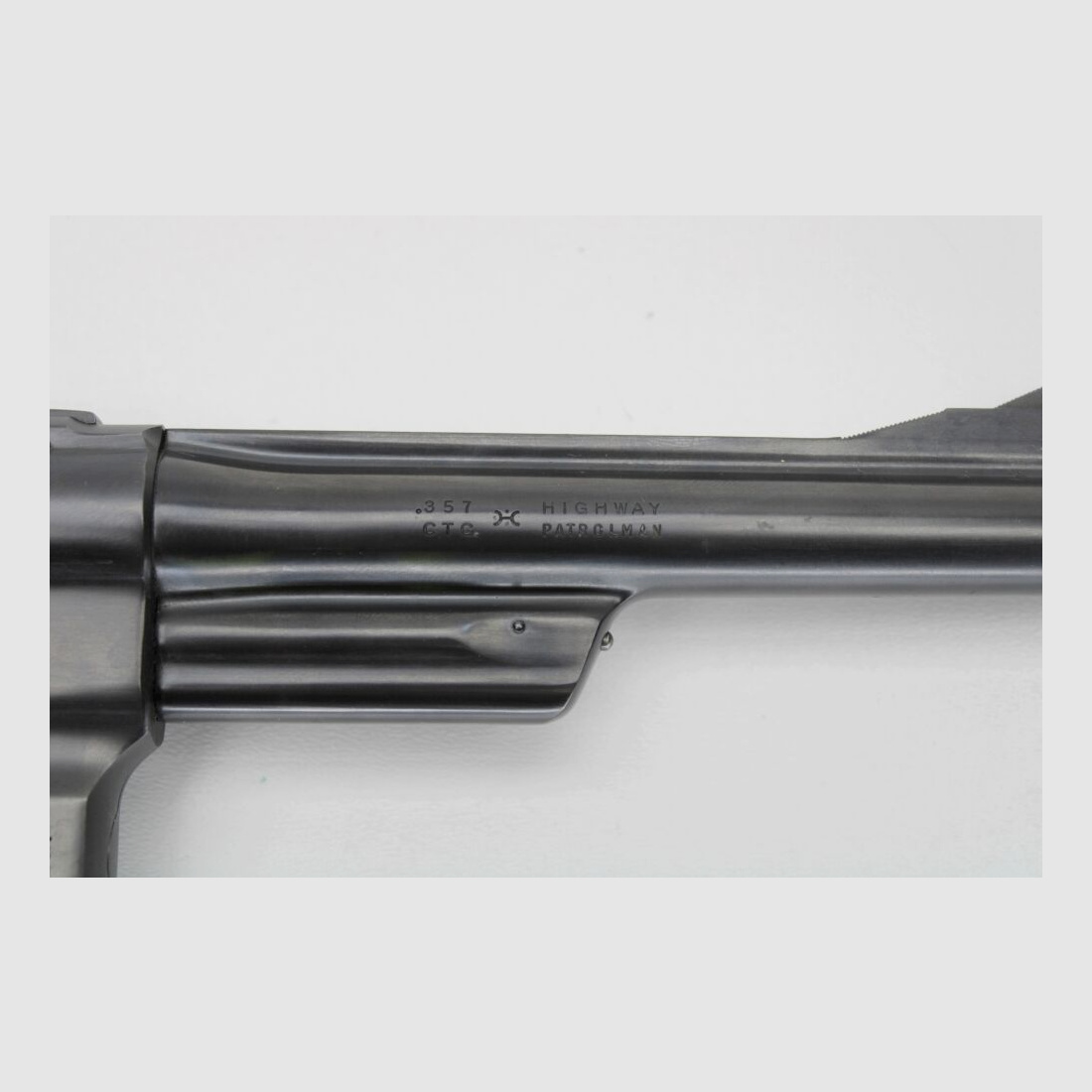 Revolver Smith & Wesson Mod. 28-2 Highway Patrolman mit 6" Lauf .357Mag