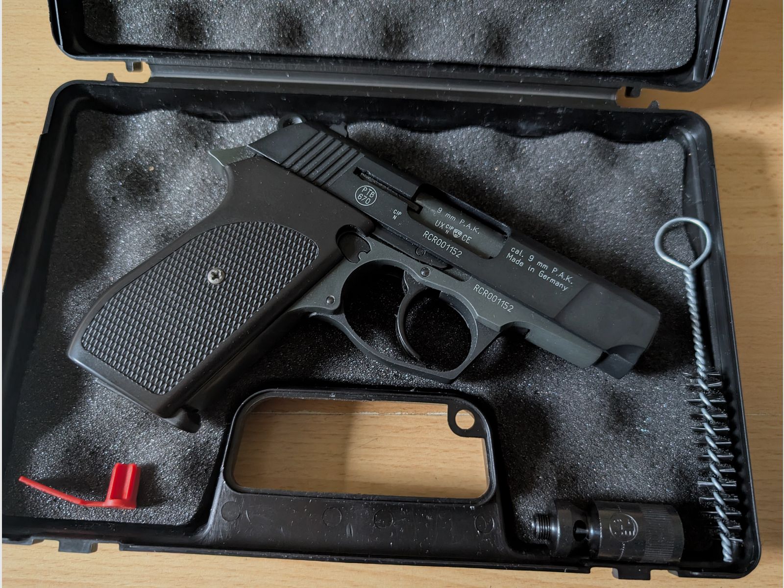 Röhm RG 88 Schreckschusspistole 9 mm P.A.K. / Frei ab 18 Jahren