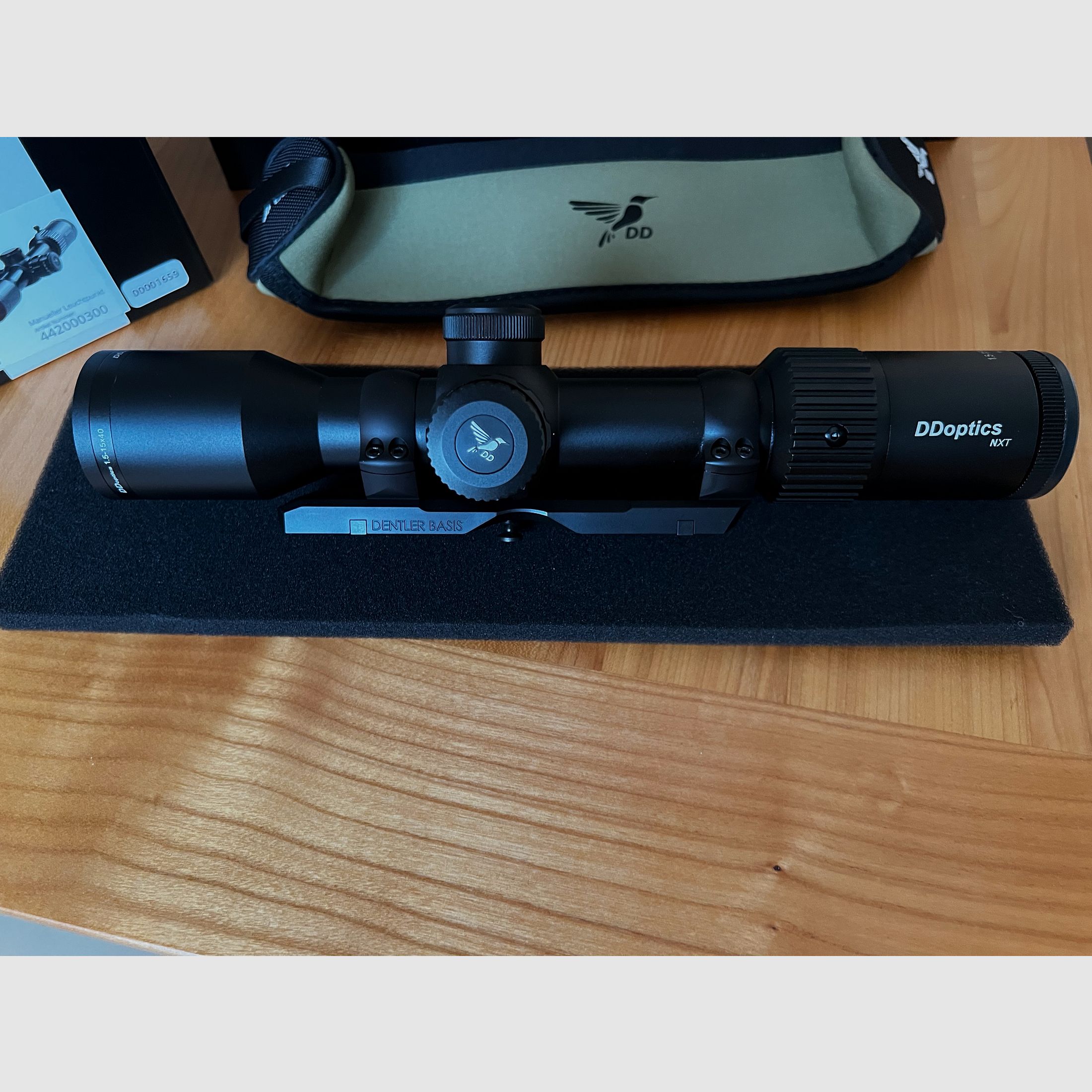 DDoptics V10  1,5-15x40  na montażu Dentler