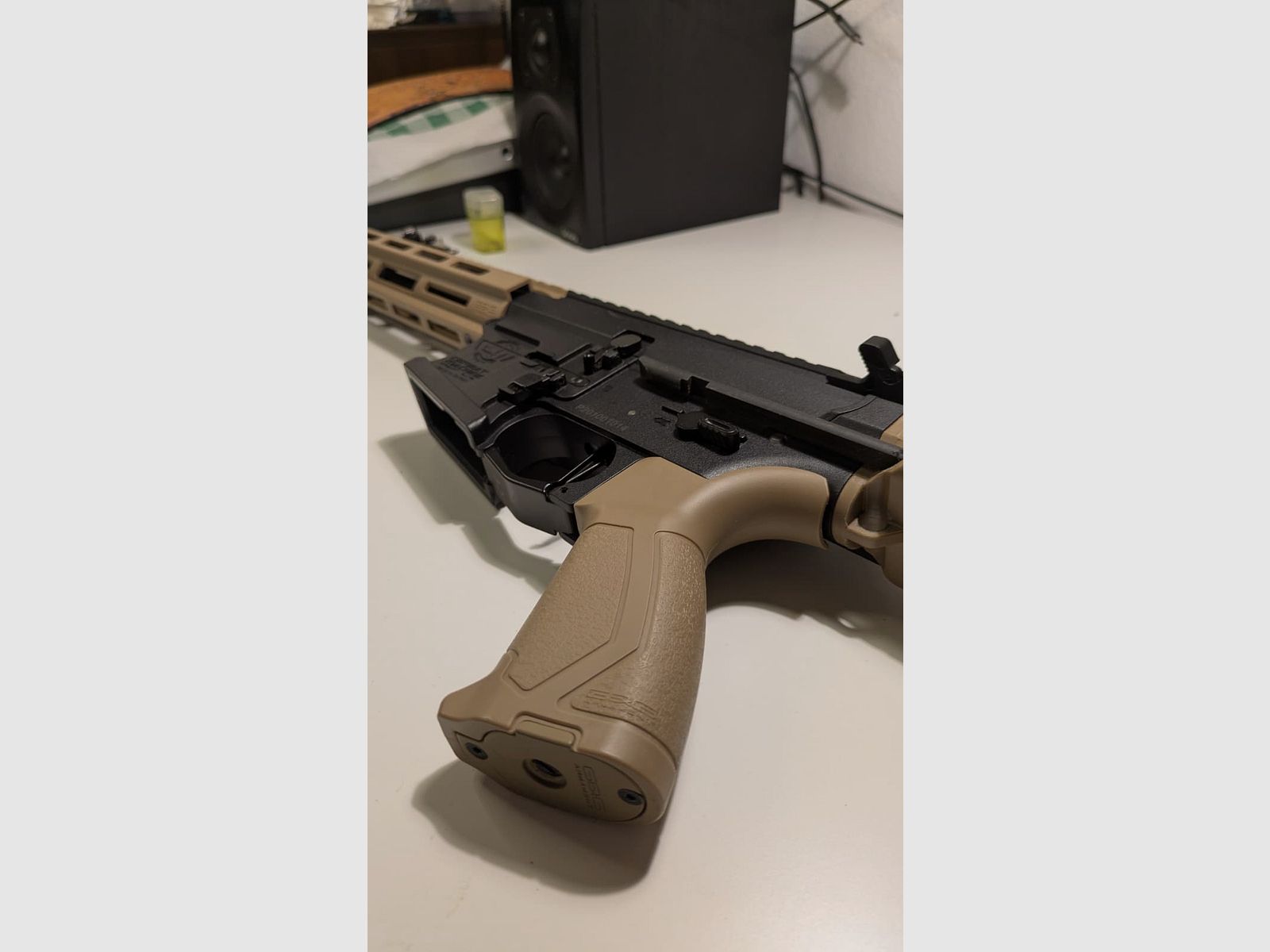 M4A1 G&G CM16 Raider L 2.0E, Bild 6 von 10