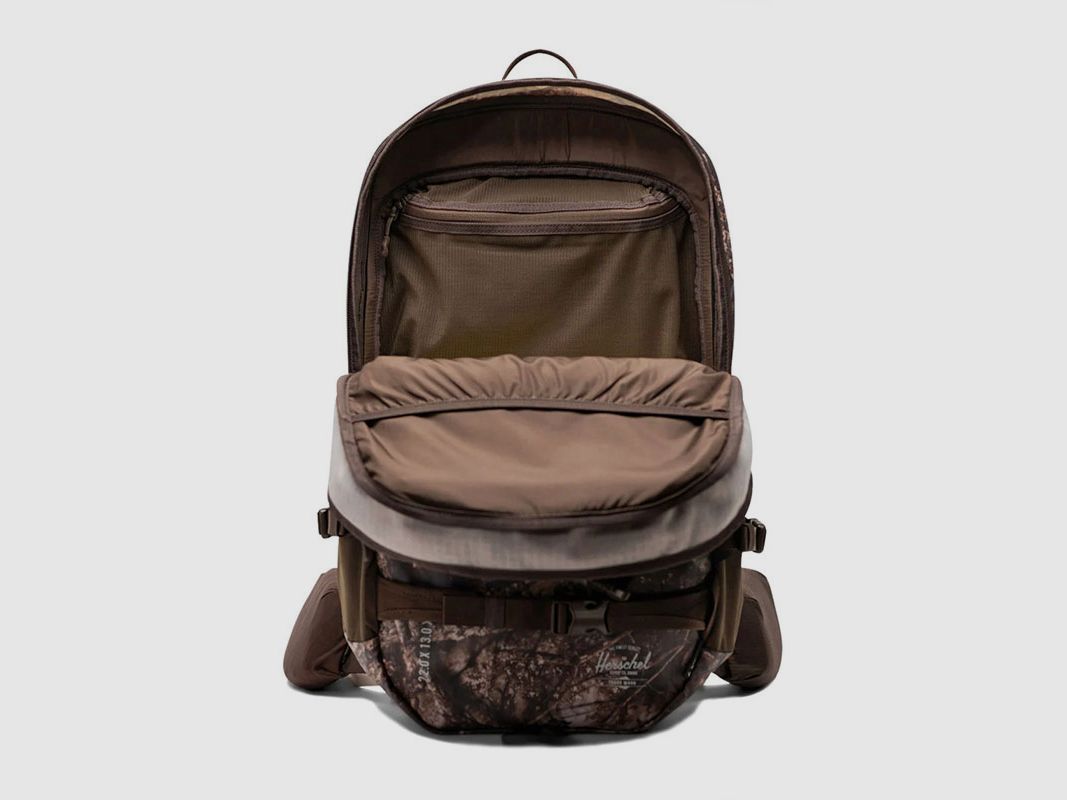 Rucksack – HERSCHEL – REALTREE® | ALL SEASON PRO RUCKSACK | 36L | Realtree® APX™ Tarnmuster, Bild 4 von 6