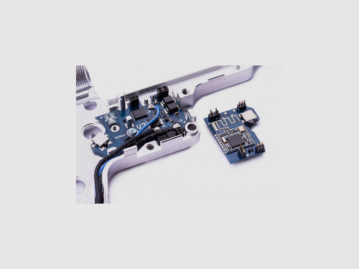 LEVIATHAN V2 REAR + BLUE SPEED TRIGGER rear wiring Bluetooth, image 1 of 3