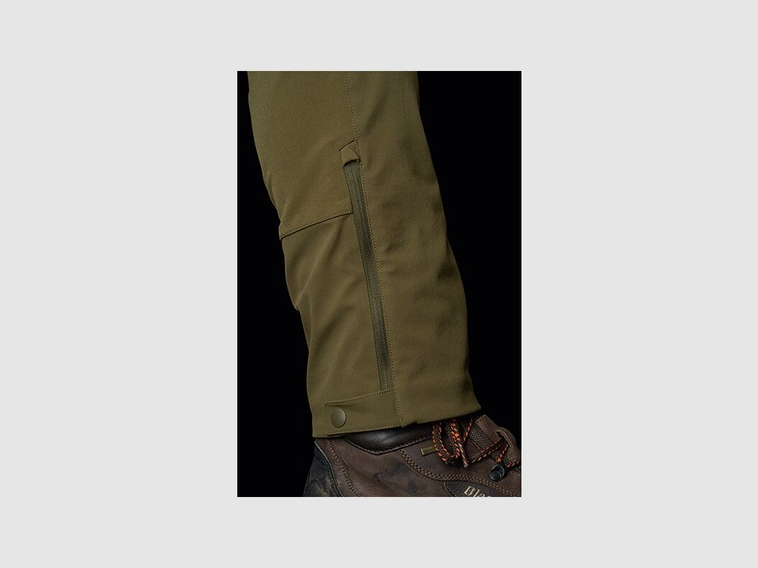 Blaser Charger Hose dunkel oliv