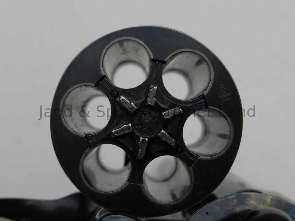 Colt Python LL: 6"/152mm