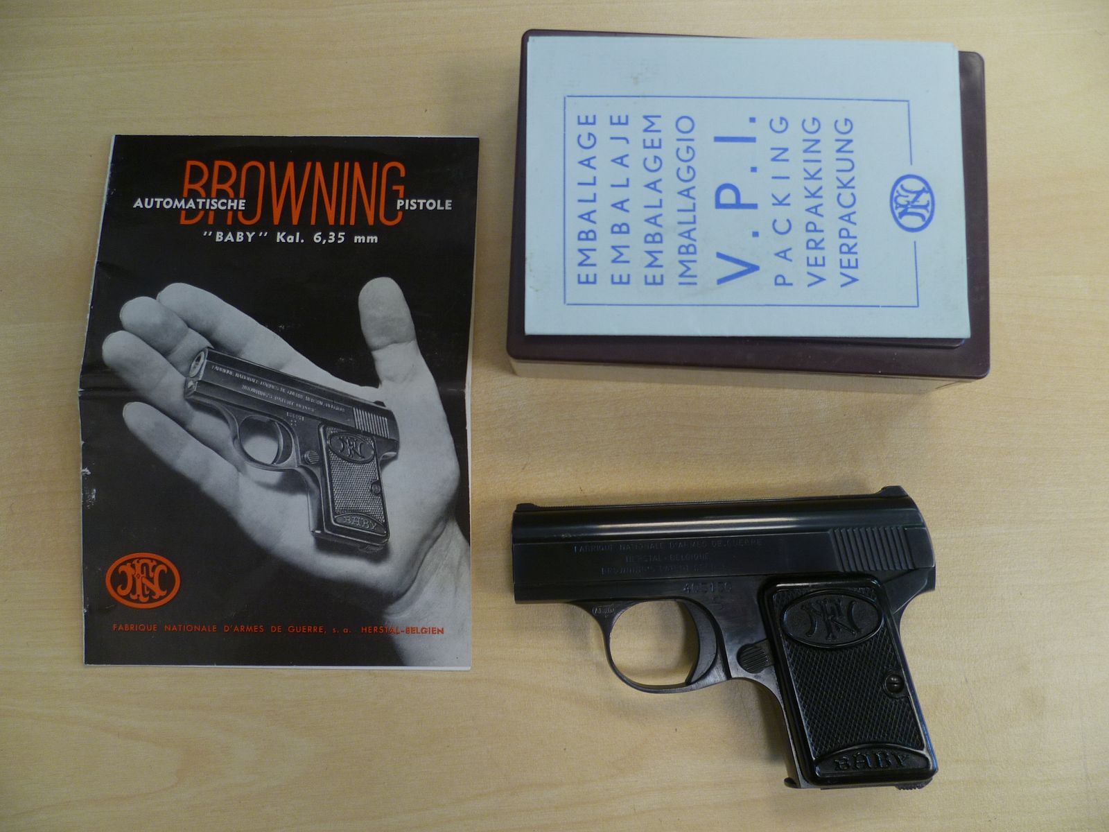 Pistole FN Baby 6,35 mm Browning