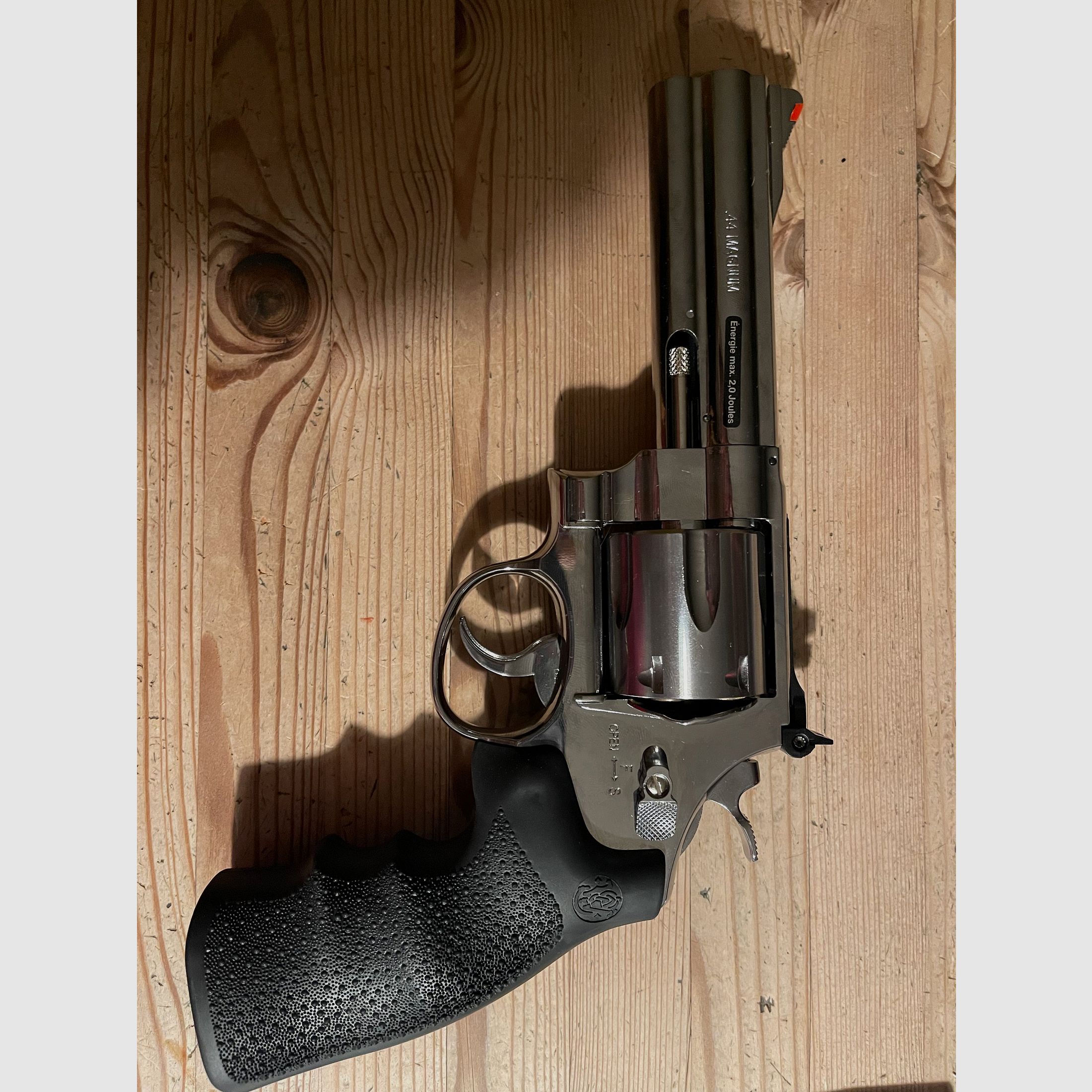 Smith & Wesson 629 Classic 5