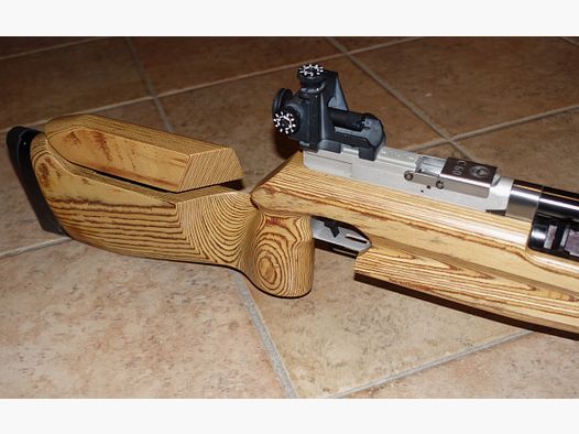 Matchgewehr Feinwerkbau Mod. C60 + 2x Kartusche + Fülladapter