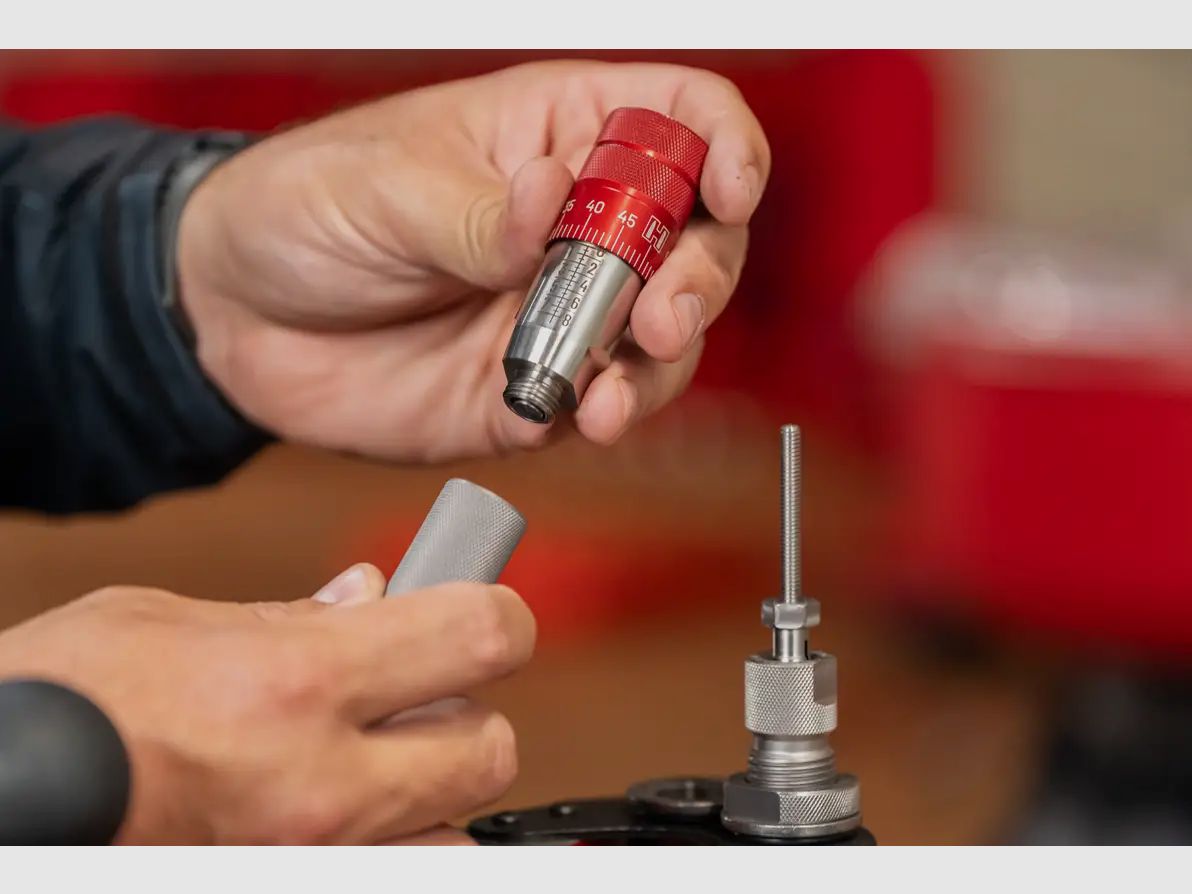 Micrómetro de asientos de proyectiles Hornady Click-Adjust / Tornillo de asiento de proyectiles con ajuste de clic