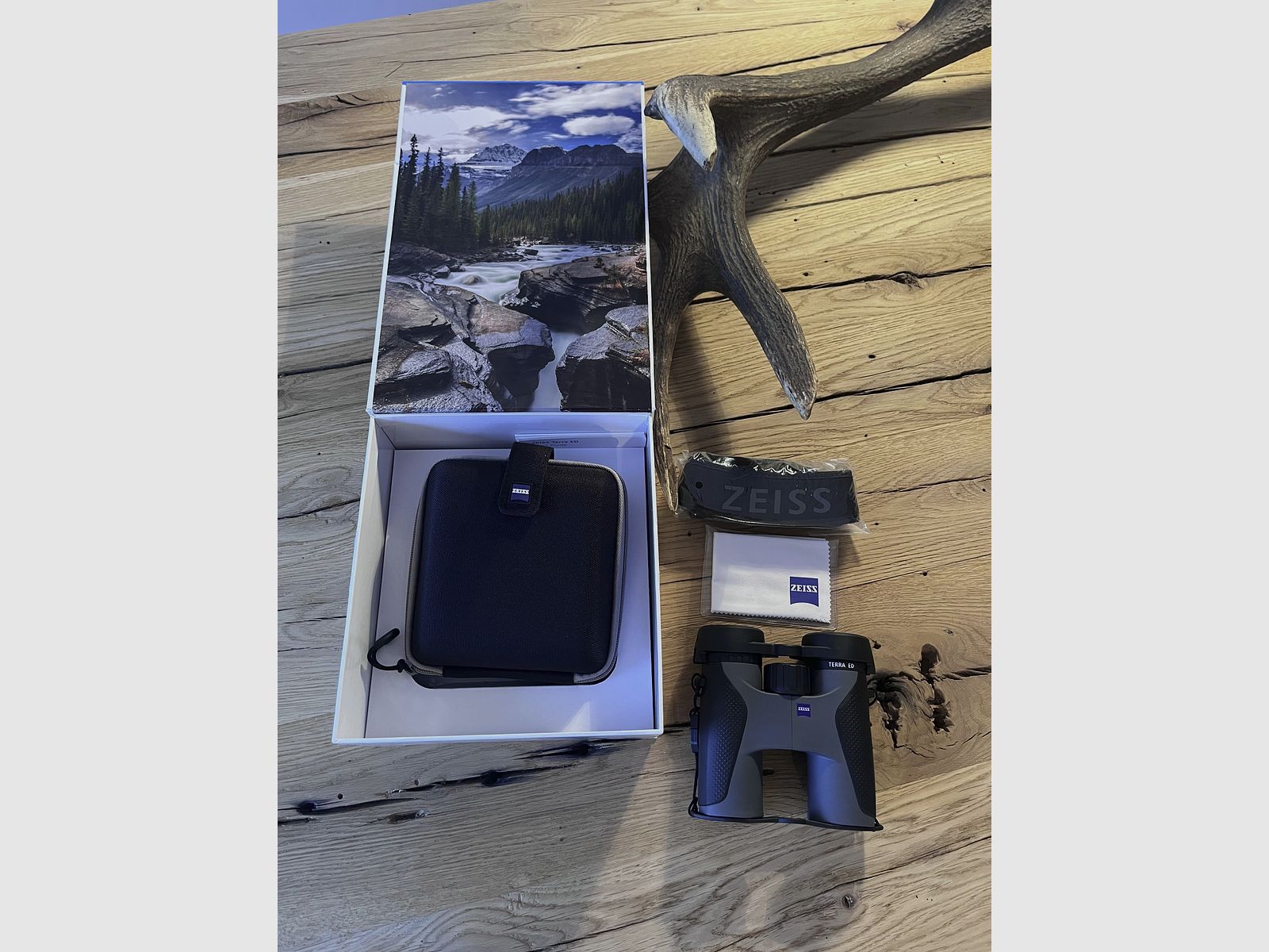 Zeiss Terra ED | 8x32