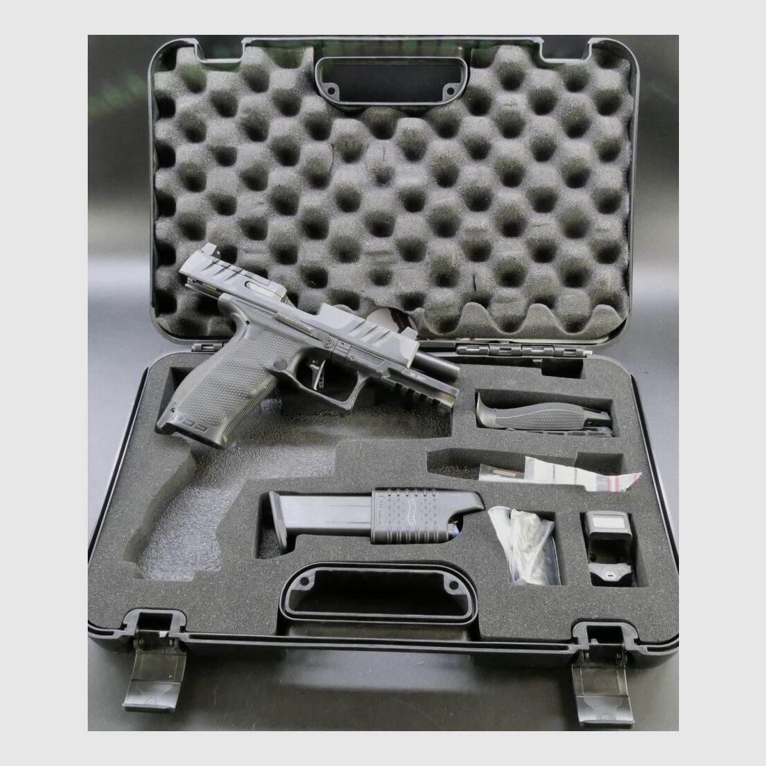 Vorführwaffe Carl Walther halbautom. Pistole PDP FS 9x19 OR WAI 4,5" 18R (G	 9mmLuger