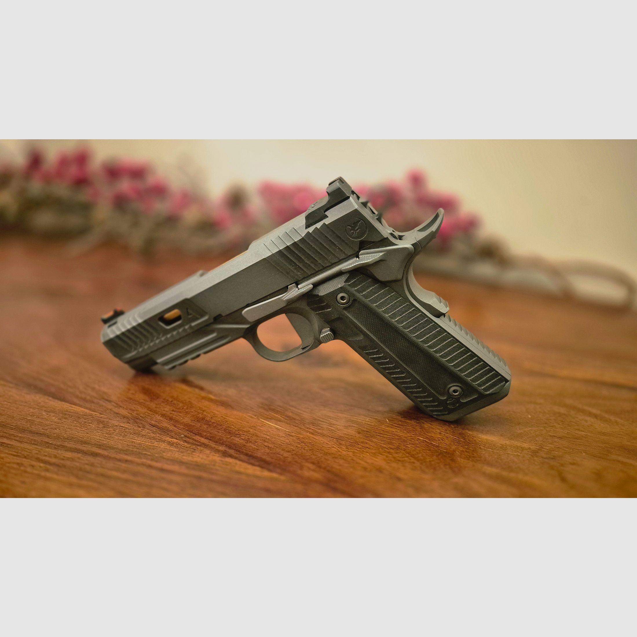 Nighthawk Custom Agent 2 Commander .45 acp