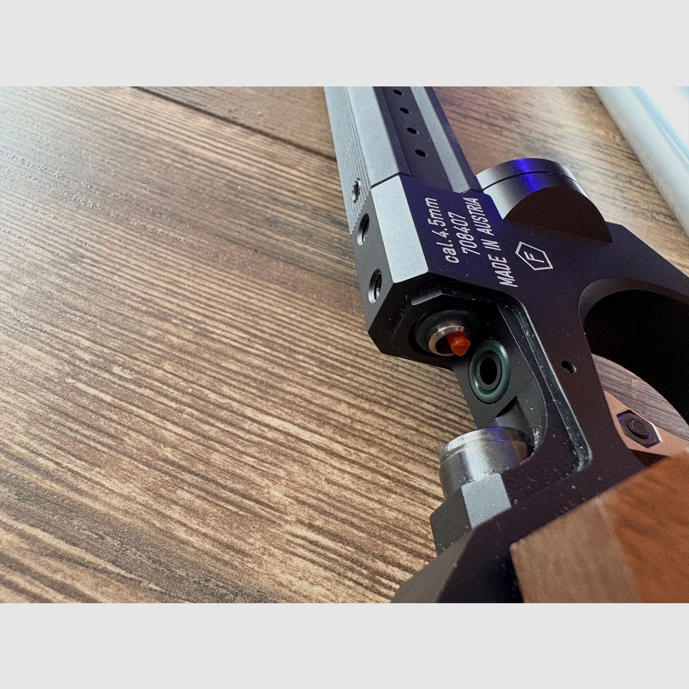 Steyr air pistol - model LP 1