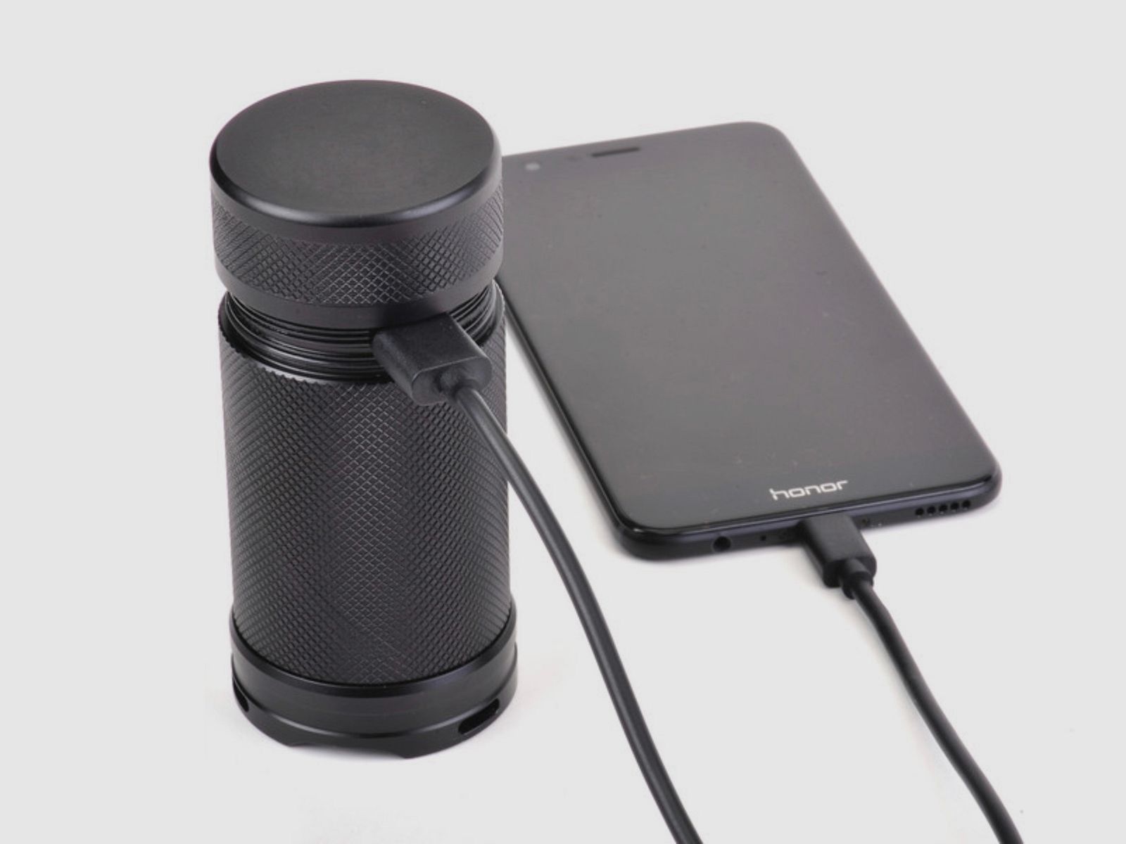 NEXTORCH Saint Torch 30 5600 Lumen Latarka LED