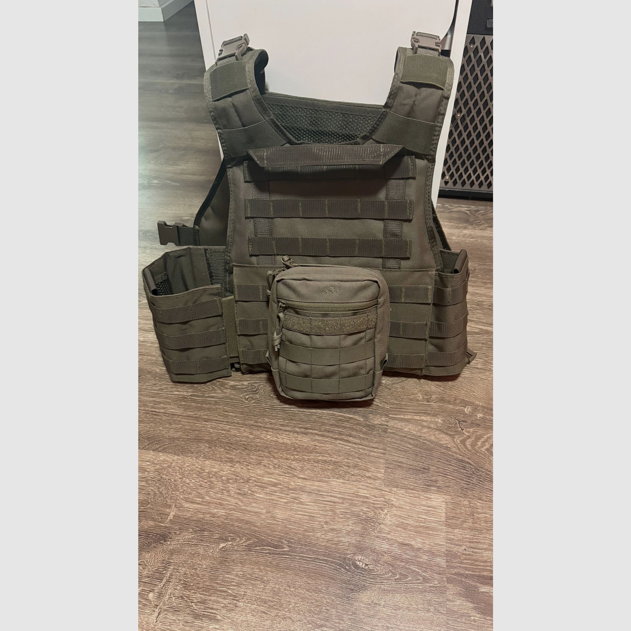 Airsoft Komplettset Specna Arms RRA SA-E03 EDGE Gewehr, Shotgun, Pistole, Plattenträger, Helm