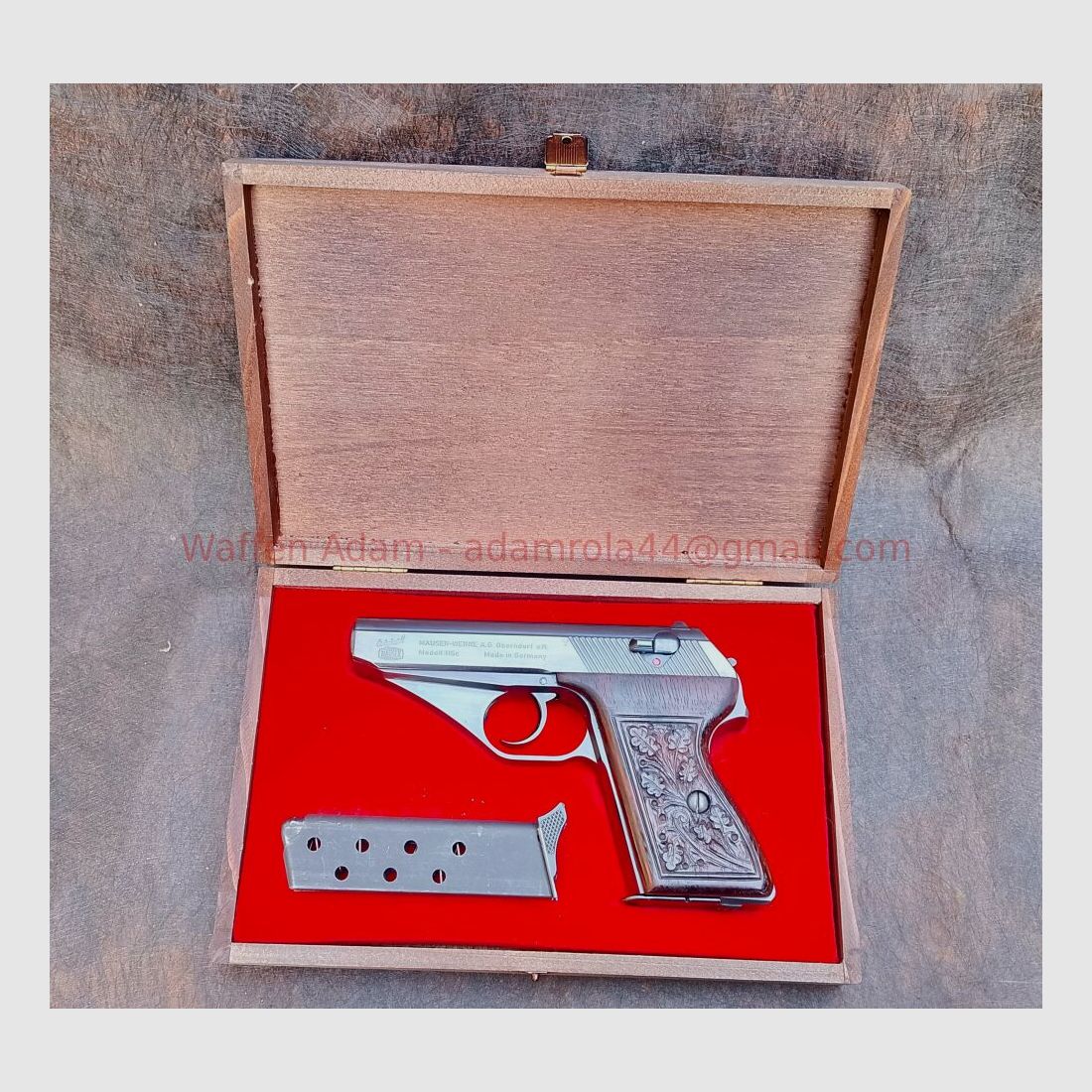 Mauser HSc m. Eichenlaubgriffschalen