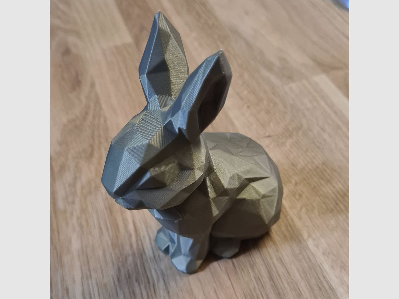 Deko Osterhase / Kaninchen im "Low Poly" Design