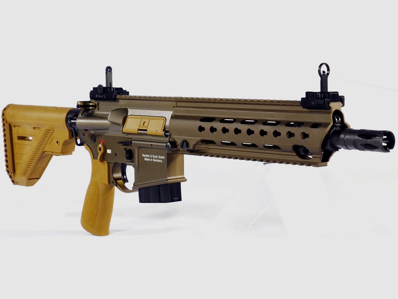Heckler et Koch MR223 Cal. .223Rem. Longueur du canon 11″ FDE / Marron, image 1 sur 3