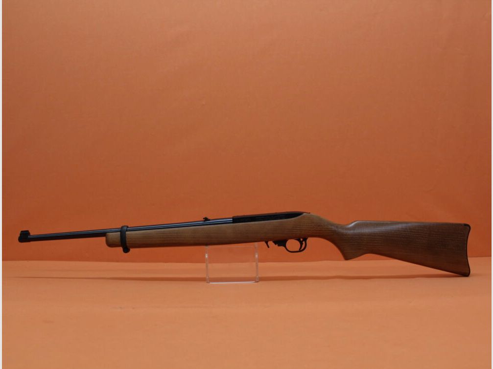 Ruger Ha. Carabine .22lr Ruger 10/22 RB 18,5" Canon standard (bruni)/ Guidon/ Crosse en bois (.22lfB/.22L.R.)