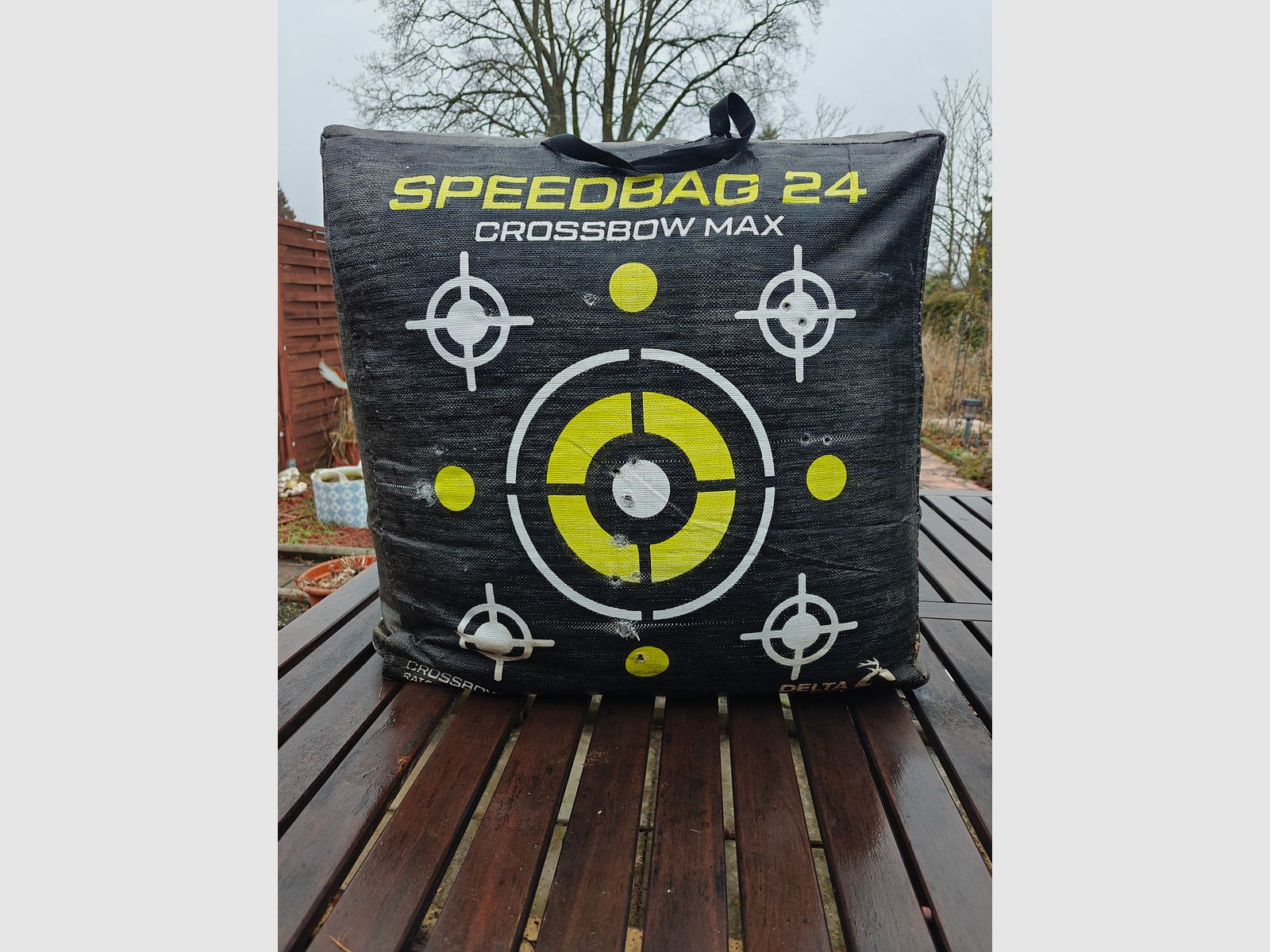 Delta McKenzie Speedbag Crossbow Max 24 Crossbow Boog Schietzak Doel