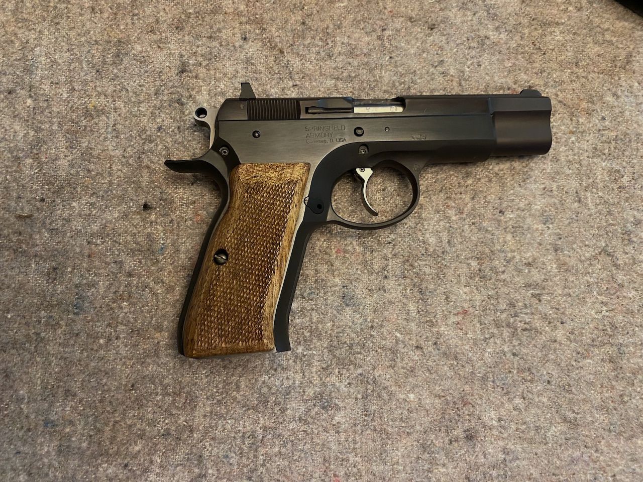 Springfield Armory P9 Pistole in 9mm