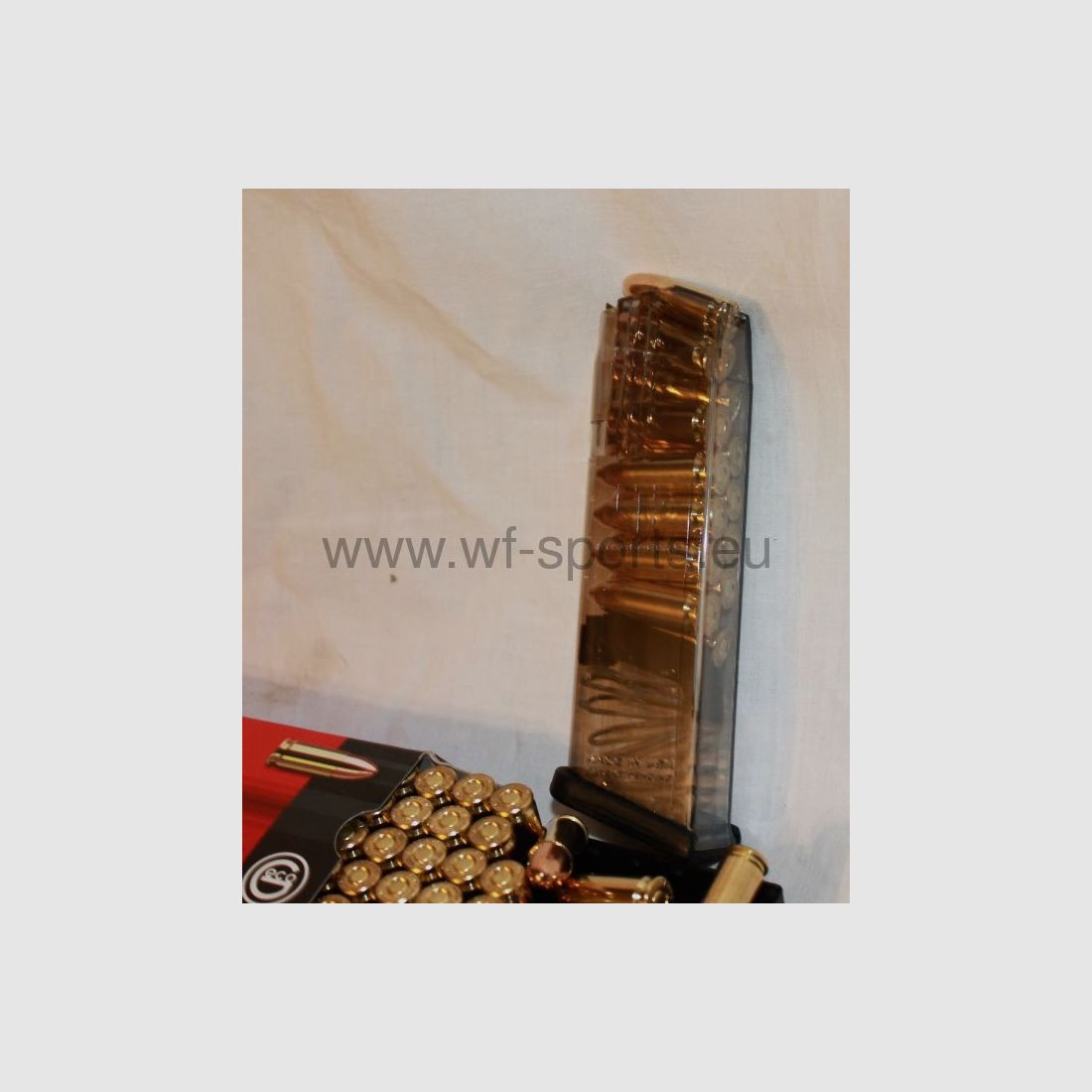 GLOCK 17, 17 coups, translucide www.wf-sports.eu