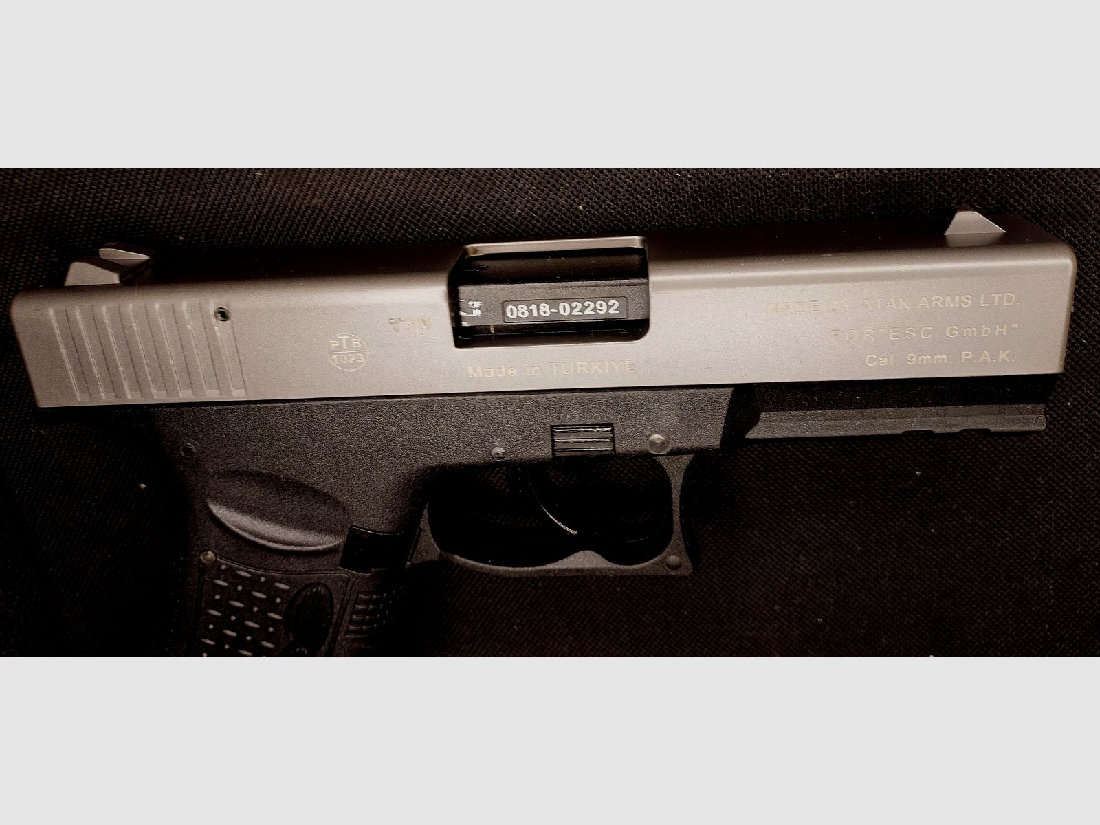 Zoraki 917 blank firing pistol 9mm P.A.K. Titan (PTB 1023)