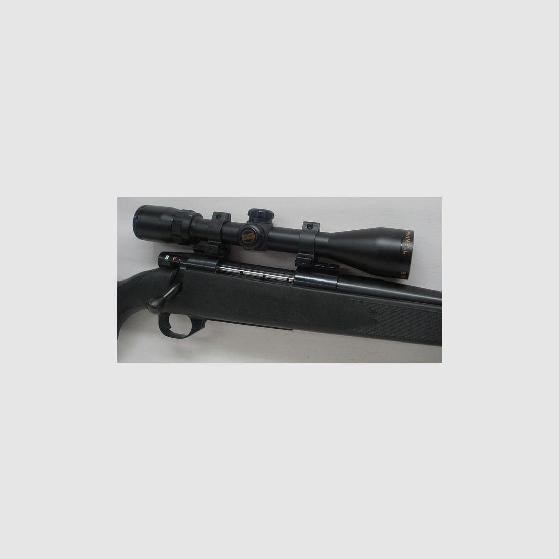 Vanguard +Bushnell Ban. 3-9x40 - .300WinMag; Abs.Circle-X & FMM