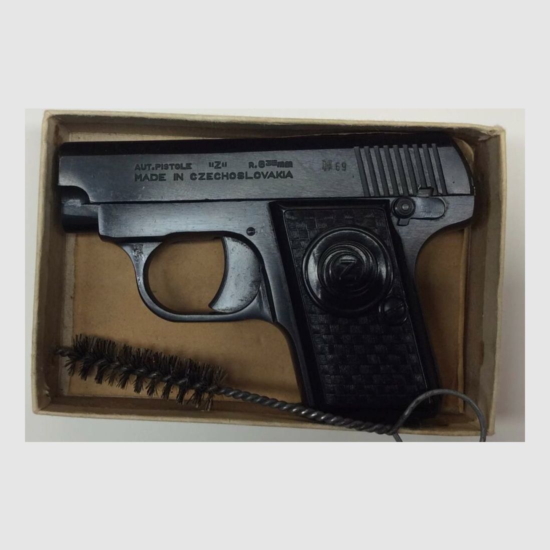 ZBROJOVKA BRNO senza 6,35mm Browning