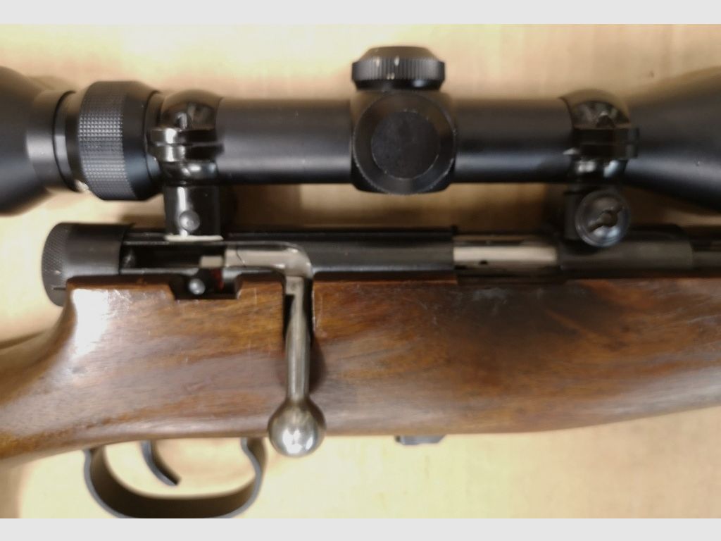 Baikal TOZ 17 carabine à répétition .22lr / .22lfb