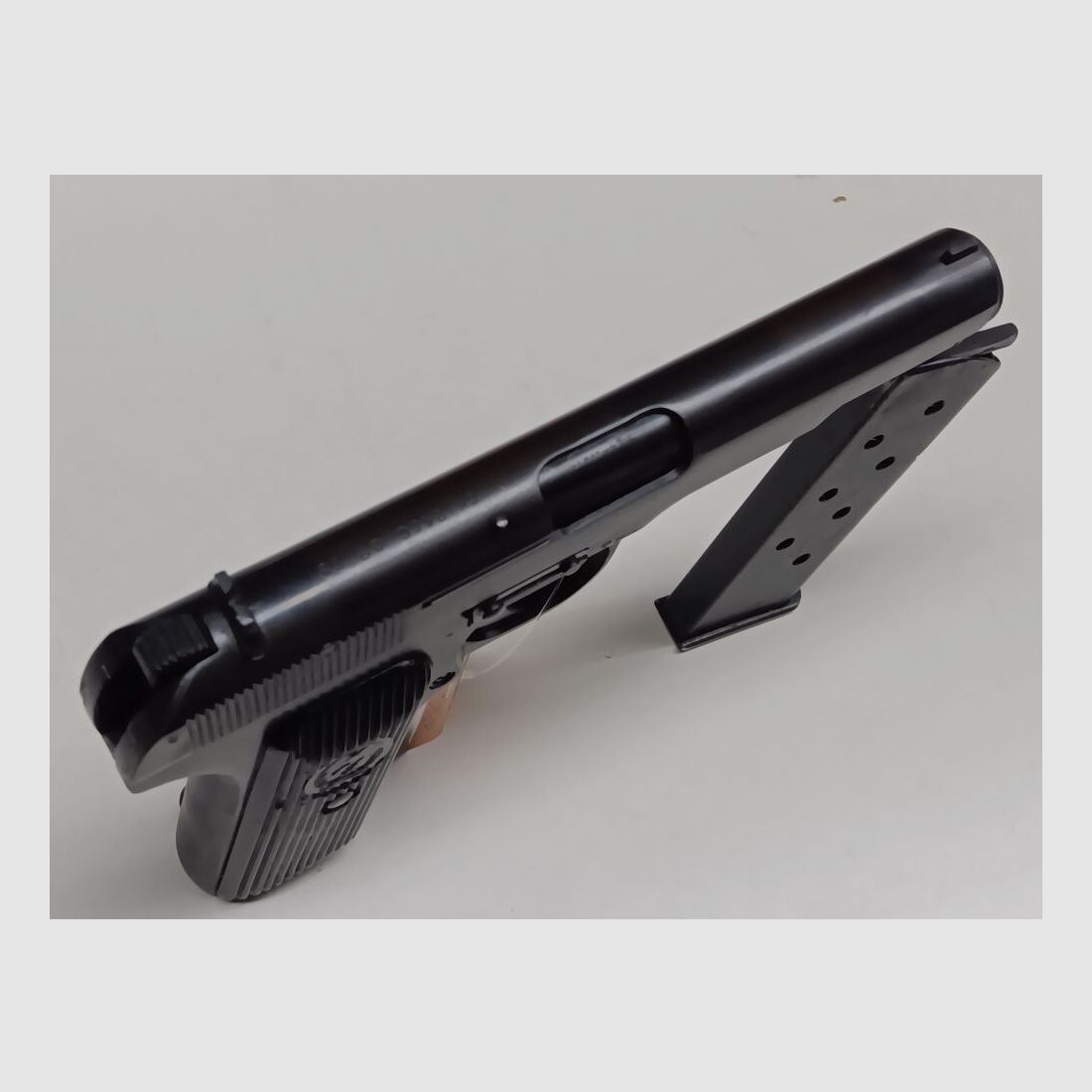 Tokarev TT 33